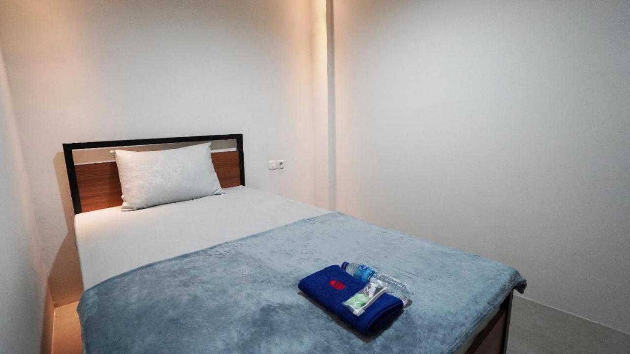 Hostel 18 Pasangan Butuh Surat Nikah Bandung Extérieur photo